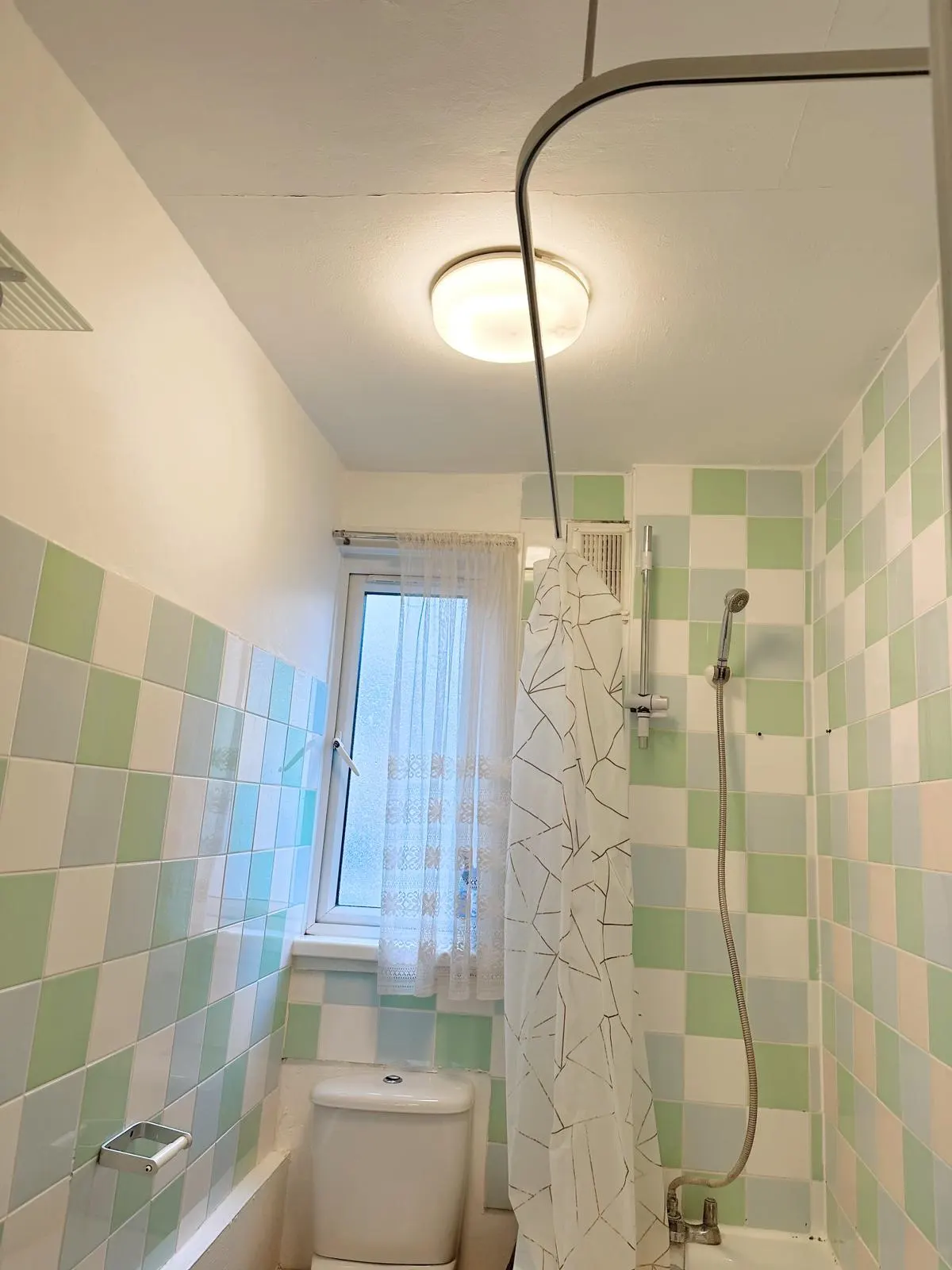 Double room near CANADA WATER